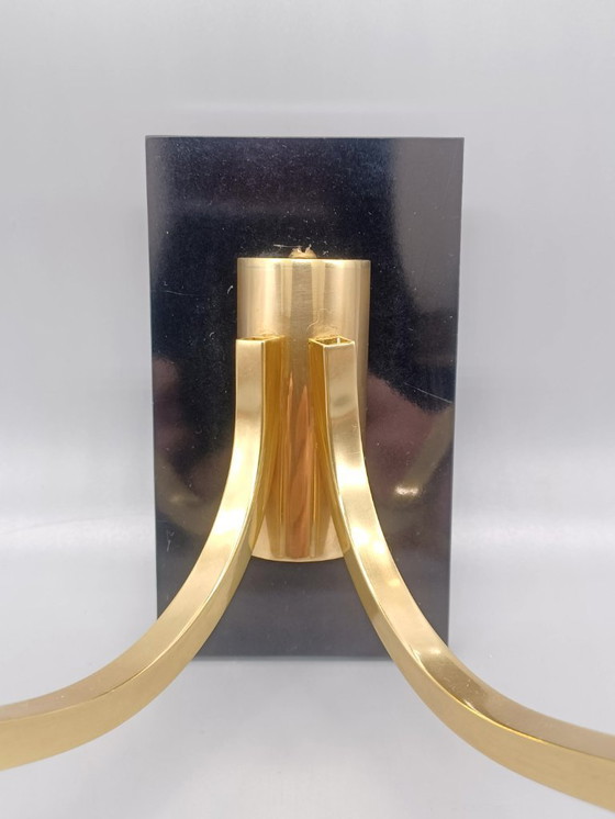 Image 1 of Applique da parete in ottone e vetro opalino degli anni '50 di Maison Lunel