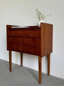 Deens vintage ladekastje teak 3 lades