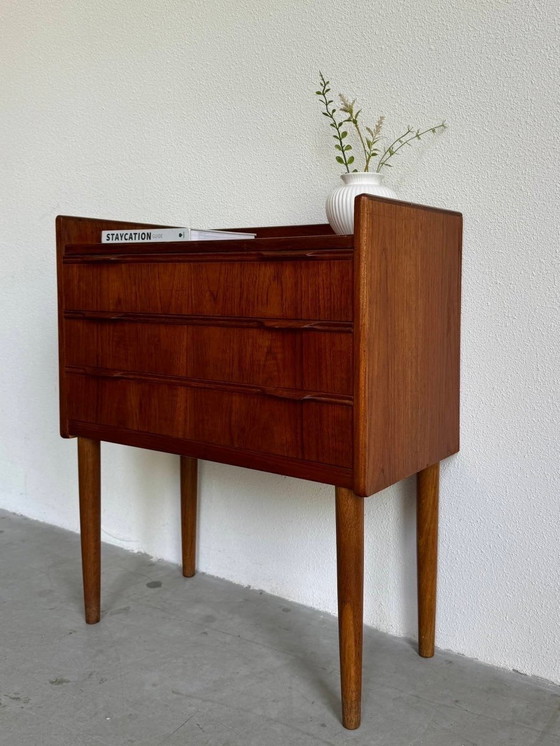 Image 1 of Danish vintage chest of drawers teak 3 drawers