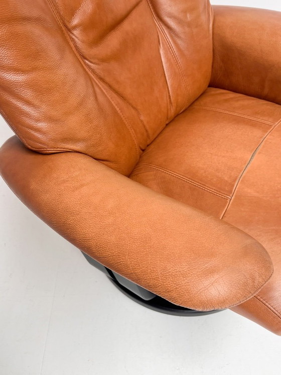 Poltrona reclinabile con pouf Hjort Knudsen, anni '90 – Poltrone relax, Leather, Wood, Vintage (photo 6 of 20)