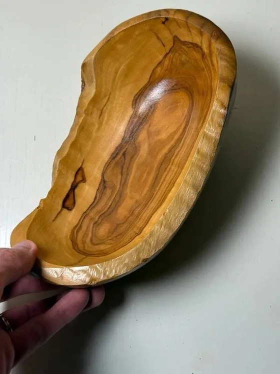 Handgemaakte massief olijfhouten schaal 20 cm – Organische vrije vorm – Schalen, Bohemian (photo 4 of 6)