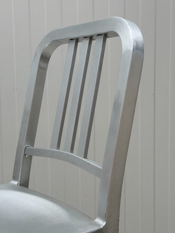 Sgabello da bar di design in alluminio – Sgabelli da bar, Aluminium (photo 8 of 12)