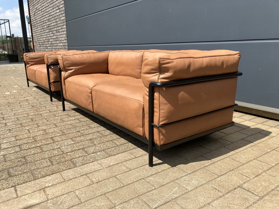 Image 1 of 2x Original Cassina Le Corbusier LC3 Cognac-Camel/Black As Good As New!!!