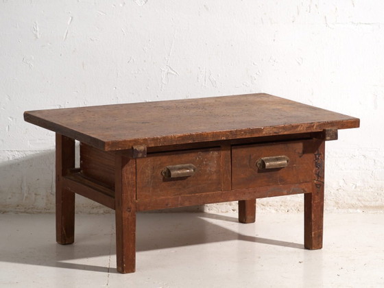 Antiker japanischer niedriger Tisch aus Holz – Japan, circa 1930 – Schreibtisch, Industrieel (photo 2 of 39)