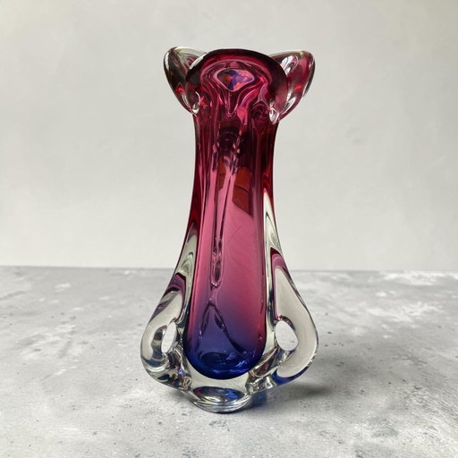 Vaso vintage Joska Waldglas Hütte – cristallo soffiato a mano con tonalità rosa/blu