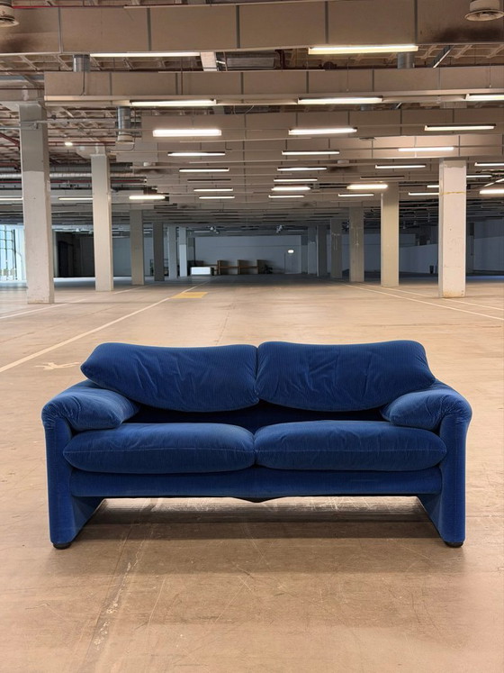 Canapé 2 places Cassina Maralunga | Bleu | Vintage – Canapés d'angle, Textile (photo 5 of 11)