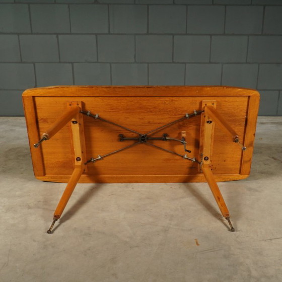 Image 1 of Table basse vintage en noyer – réglable – années 1970