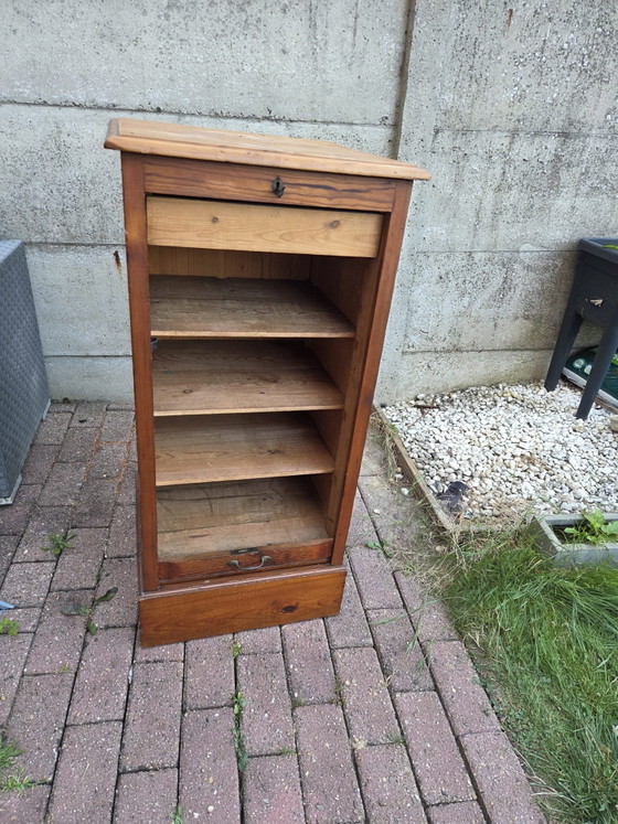 Image 1 of Archivo