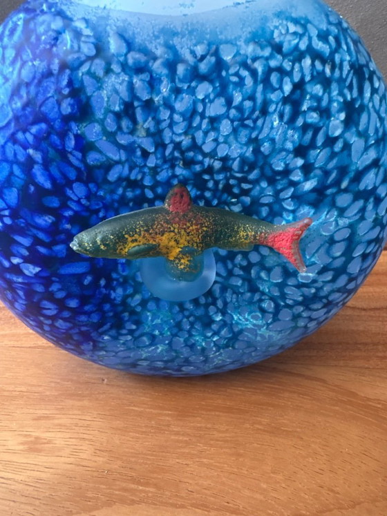 Vase de Kjell England, série Reef, Sculptures en verre, Verre, Bleu (photo 2 sur 5)
