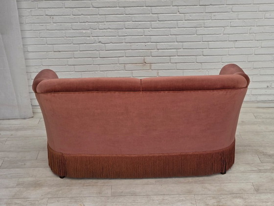 Anni '60, Divano danese 2 posti, velluto d'arredamento rosa originale. – Divani 2 posti, Velvet, Wood (photo 16 of 21)