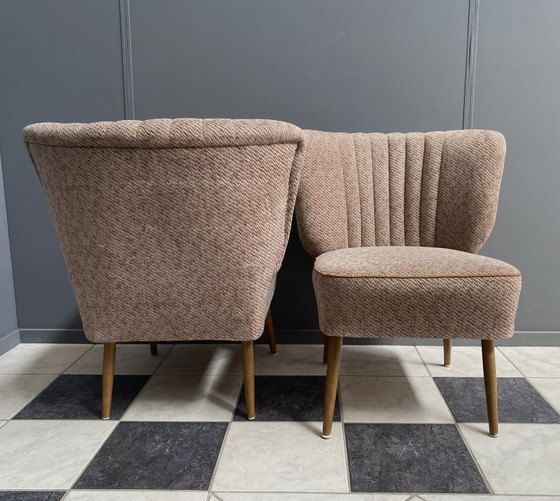 Image 1 of set van 2 bruine cocktailstoelen uit de jaren 60