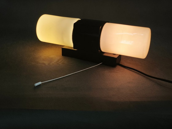 Coppia di Applique in Vetro Opalino e Bachelite, Cecoslovacchia, anni '60 – Glass (photo 8 of 8)