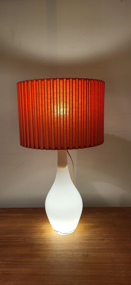 Image 1 of Vintage white glass table lamp with red shade