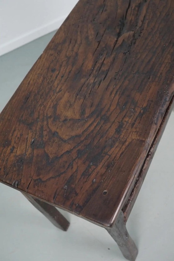 Image 1 of Antiker spanischer Beistelltisch/Konsolentisch im Landhausstil aus Kastanienholz, 18. Jahrhundert
