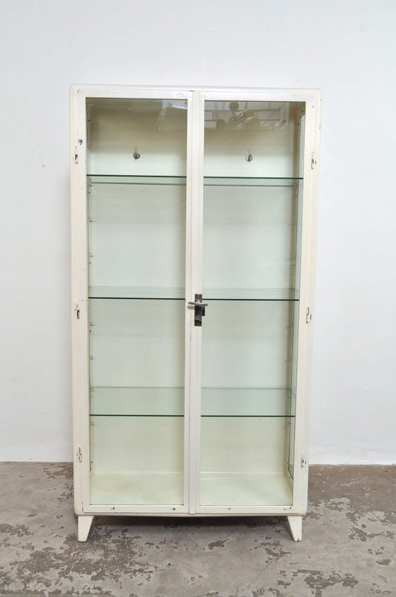 Image 1 of Vintage apothecary cabinet / display cabinet, 1968