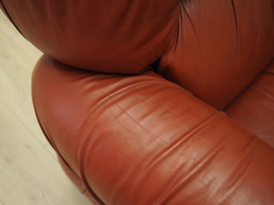 Image 1 of Bourgondische fauteuil, Italiaans ontwerp, jaren 1970, productie: Italië