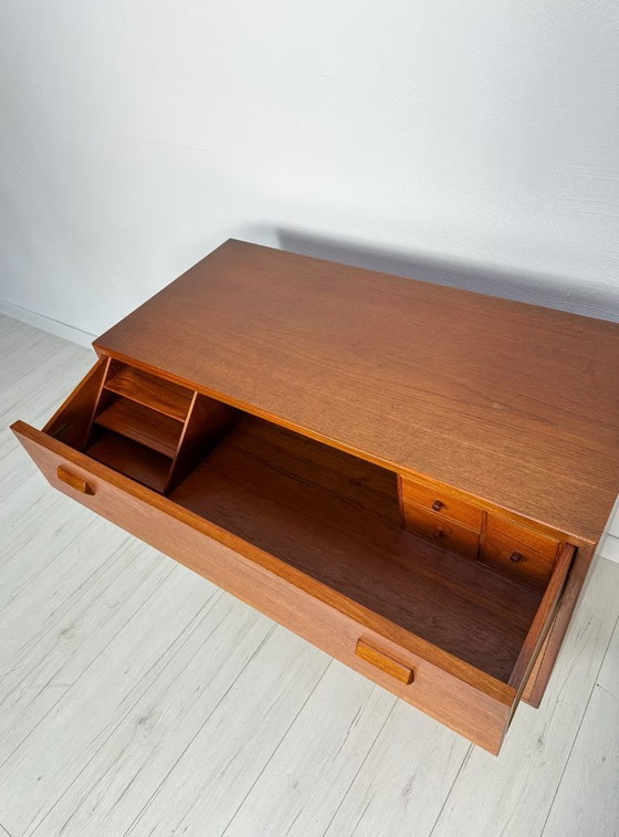 Image 1 of Cassettone danese vintage in teak di Børge Mogensen anni '60