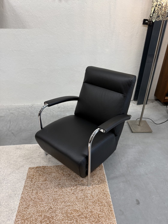 Image 1 of Leolux Scylla Fauteuil hoog zwart leer 