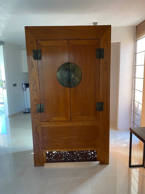 Image 1 of Antico mobiletto nuziale cinese