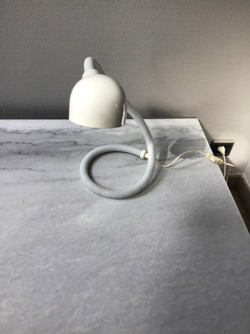 Snake Lampe oder Slangenlampe - Design Isao Hosoe