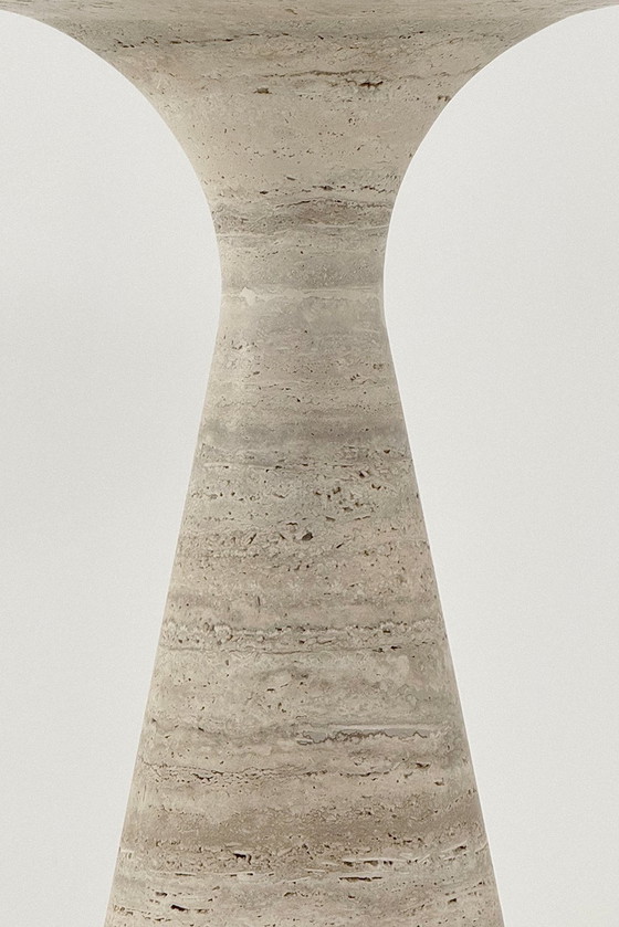 Image 1 of 🗿 Elegancia escultórica: Mesa “Angelo M” en Travertino Plata de Leo Aerts para Linea Design Objects