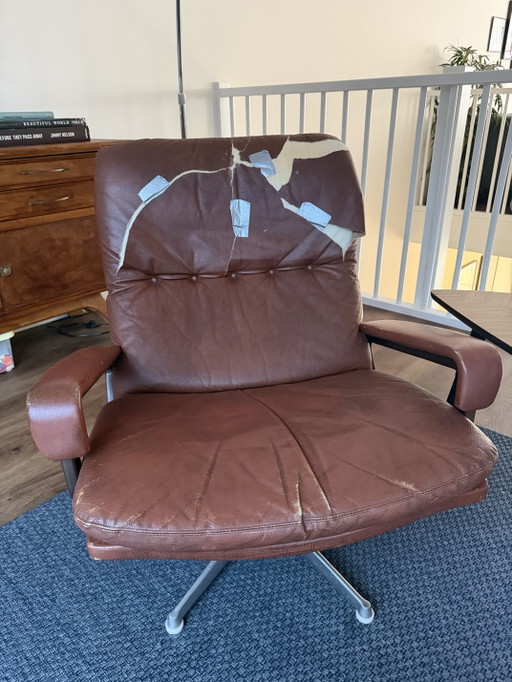 Poltrona King Chair Strässle – fauteuils, Leather, Metal (photo 2 of 15)