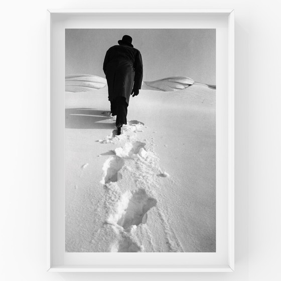 Image 1 of 1x Severe Winter 1947 — Walker in snowy landscape