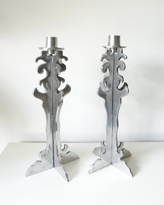 Image 1 of Pair of Brutalist candlesticks in vintage carved chromed metal - 1970s
