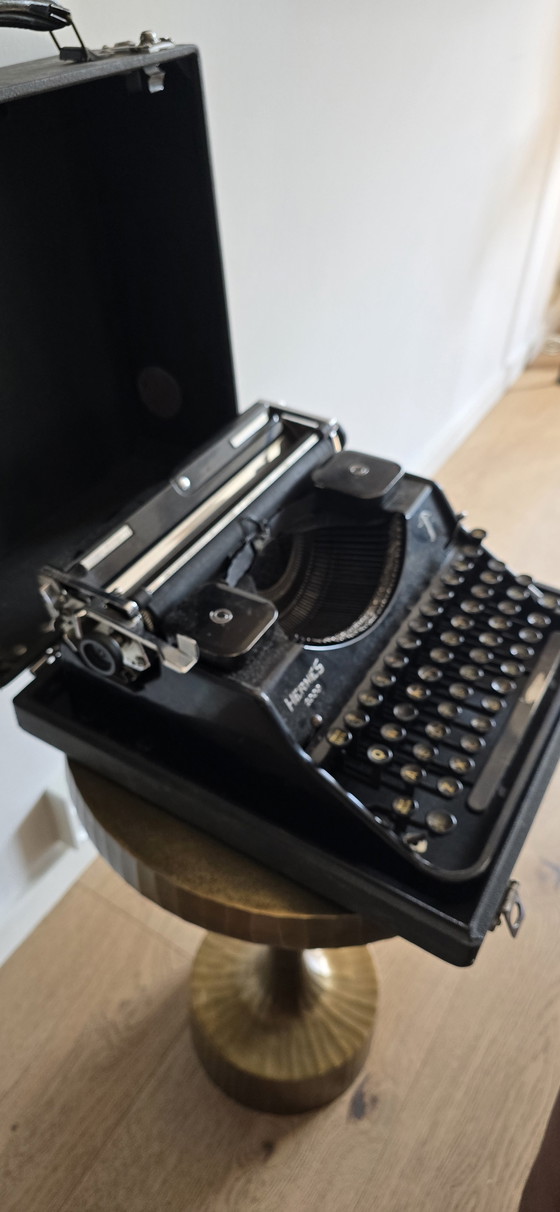 Se vende máquina de escribir Hermes 2000, – Objetos decorativos, Metal (photo 3 of 5)