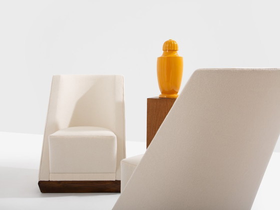 Image 1 of Louis Sognot paar modernistische fauteuils walnoot wit alpaca 1927