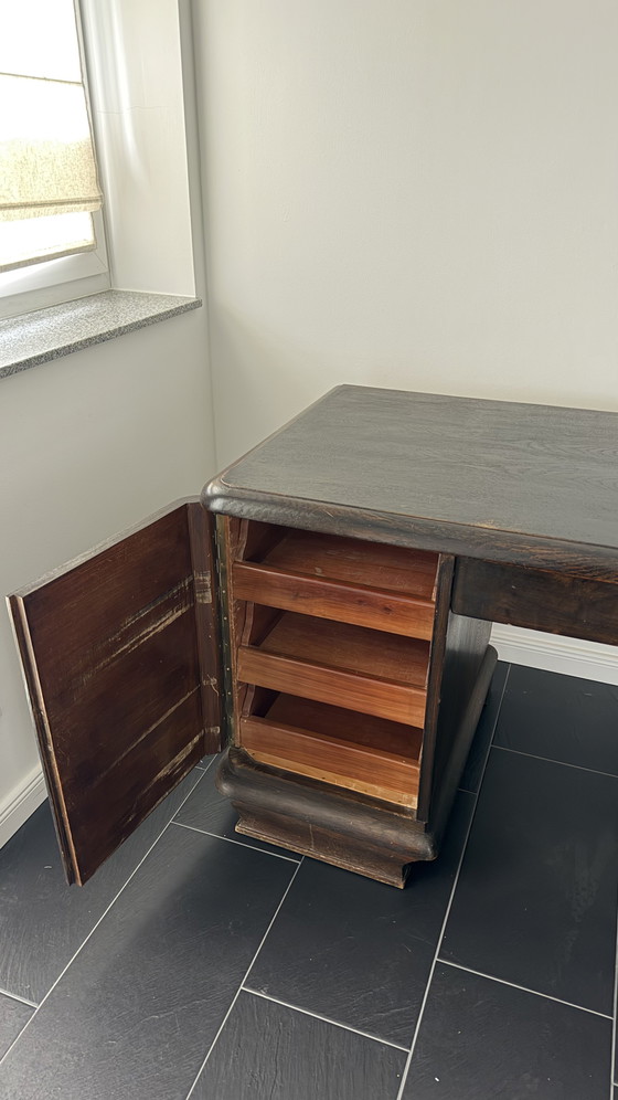 Image 1 of Scrivania antica/vintage