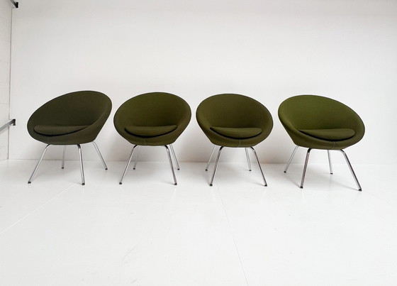 Image 1 of Conic chair by Allermuir, 2012