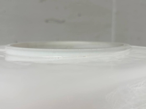 Image 1 of Suspension vintage en verre opalin cubique, années 1940