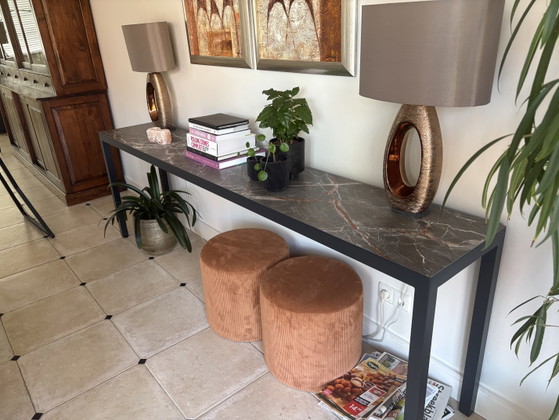 Image 1 of Mesa de comedor de cerámica con mesa auxiliar.