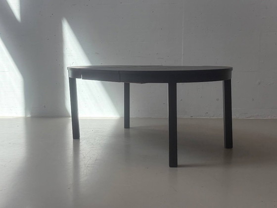 IKEA BJURSTA extendable dining table in black-brown – Wood (photo 9 of 14)