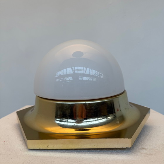 Image 1 of Plafonnier/lampe murale Or 60s/70s