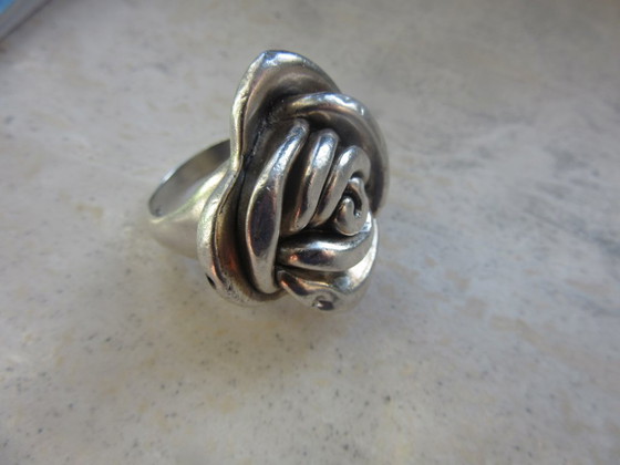 Modernistische Sterling Zilveren Ring gemerkt Italië en 925, grote maat – Decoratieve objecten (photo 9 of 13)