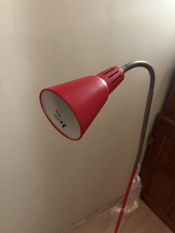 Image 1 of Lot de 2 lampadaires vintage IKEA rouges - neufs