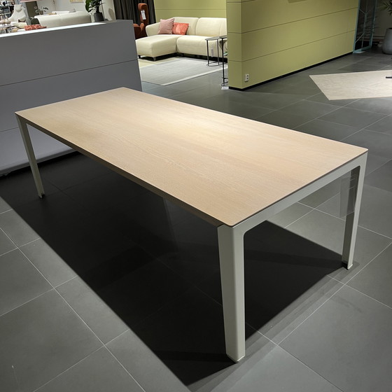 Image 1 of Table de salle à manger Leolux Kalia - 240x100