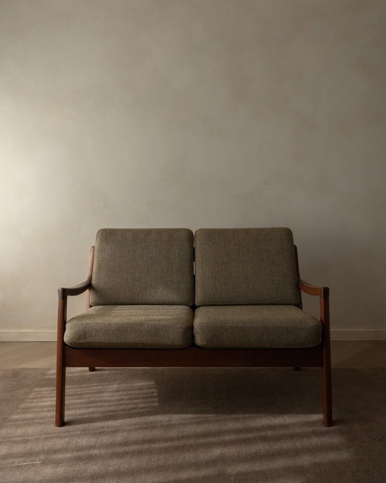 Image 1 of Vintage Senator tweezitsbank van Ole Wanscher voor Cado | Frame van Deens teakhout | Originele bekleding | Jaren 60