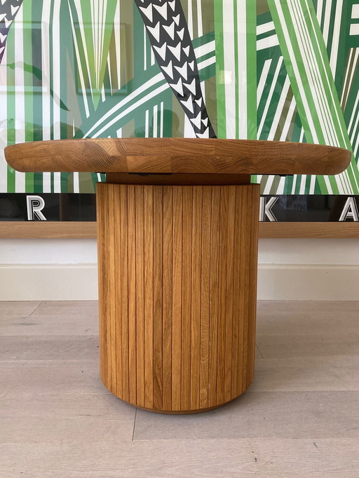 GUBI Moon table