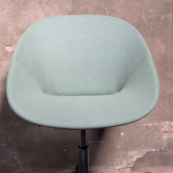 Image 1 of  Artifort design model Beso met armen