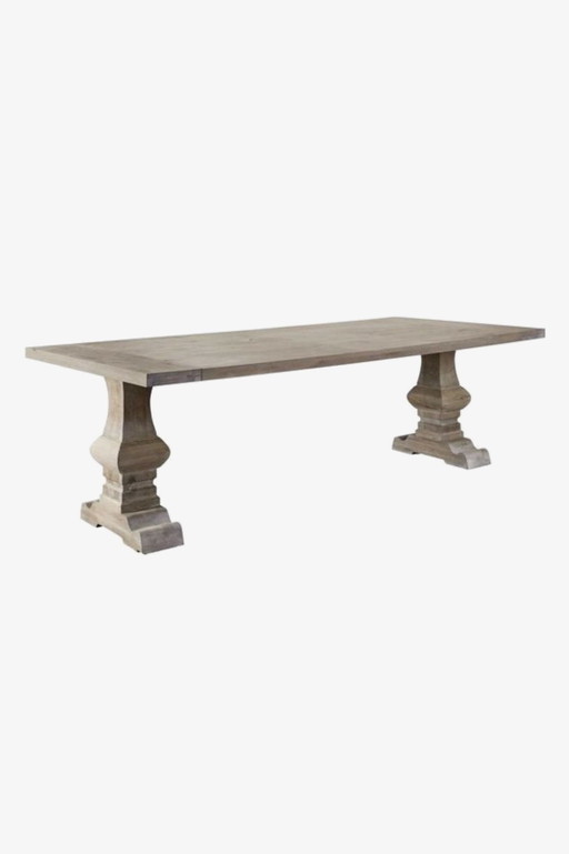 Like new Solid oak monastery table 260 x 110
