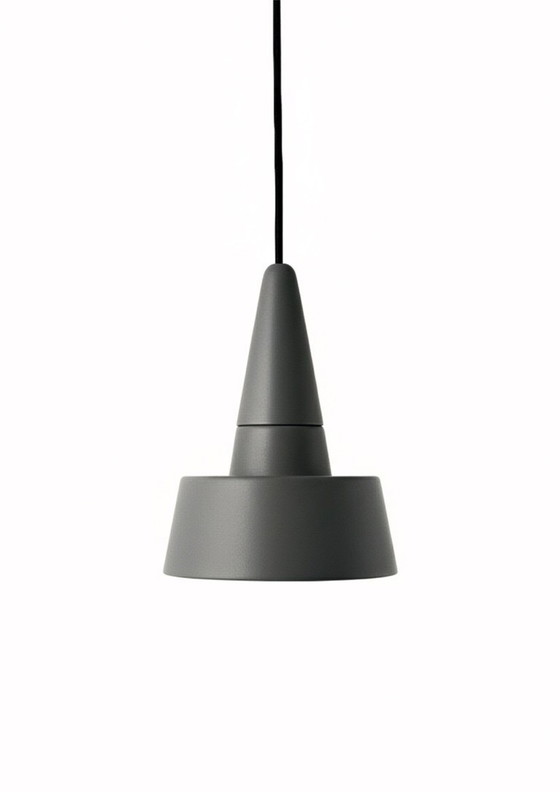 Image 1 of Set van twee SML 2.0 hanglampen van steengoed van NEO, ontworpen door Rodrigo Vairinhos – mat cementgrijs.