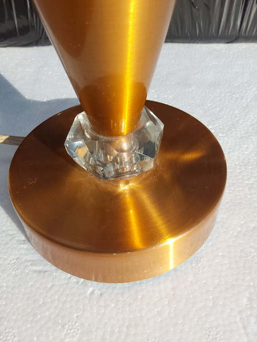 Chalice shape table lamp gold color spot lamp