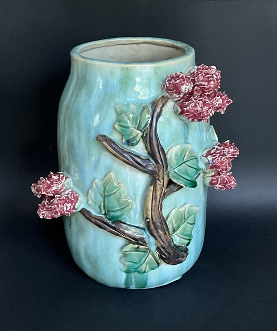 Image 1 of Vase en céramique turquoise à relief floral Athezza