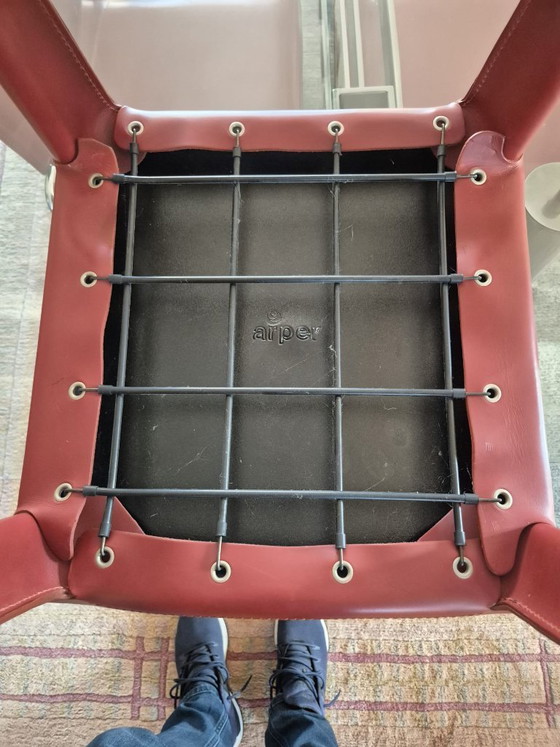 Image 1 of Design eetkamerset – Arper stoelen + glazen tafel