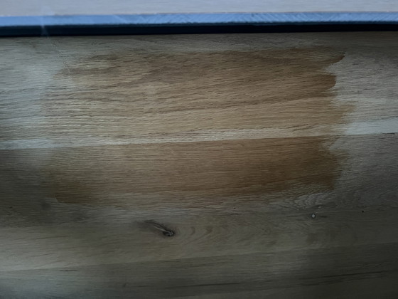 Image 1 of Mesa de centro moderna y pesada con tapa de roble