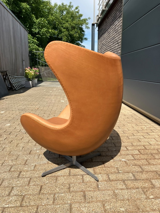 Image 1 of Exclusive early Fritz Hansen Egg Chair from 07–‘63 in Cognac Camel vintage leather in MINT CONDITION!!