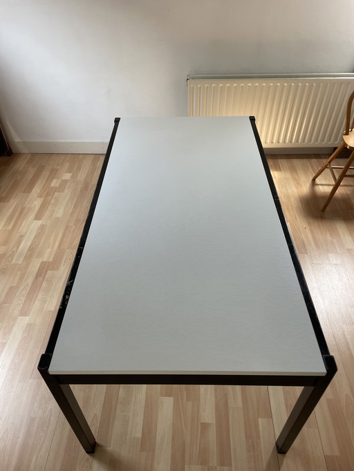 Table de salle à manger Pastoe 1970 (remise à neuf)